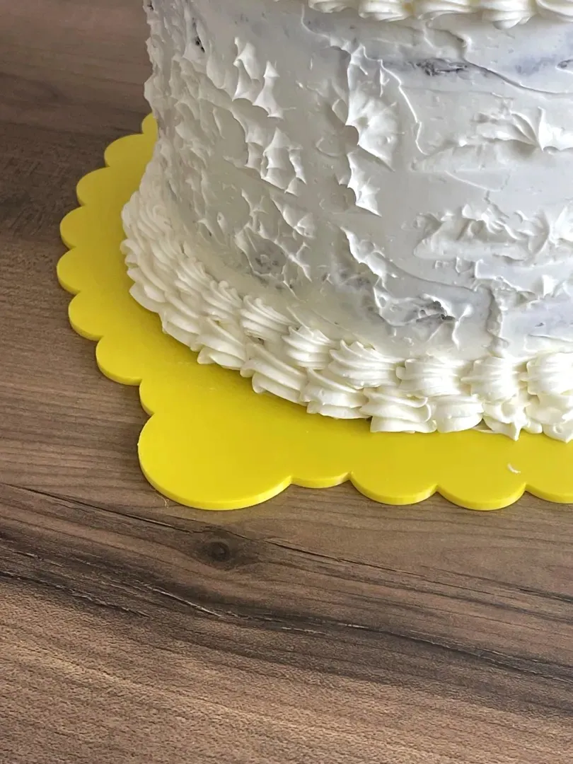 Dalgalı Kenarlı Pasta Altlığı - 16, 20 ve 25 cm