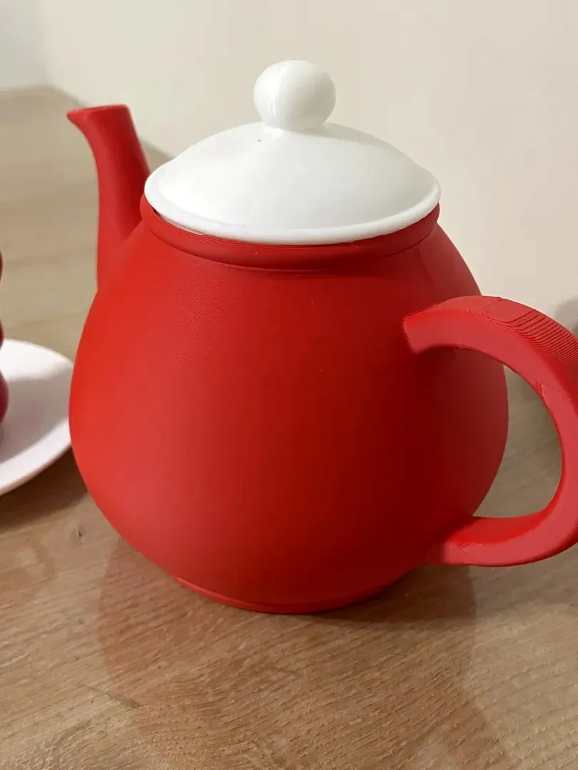 Oyuncak Çay Takımı - Demlik, Çay Bardağı ve Tabak