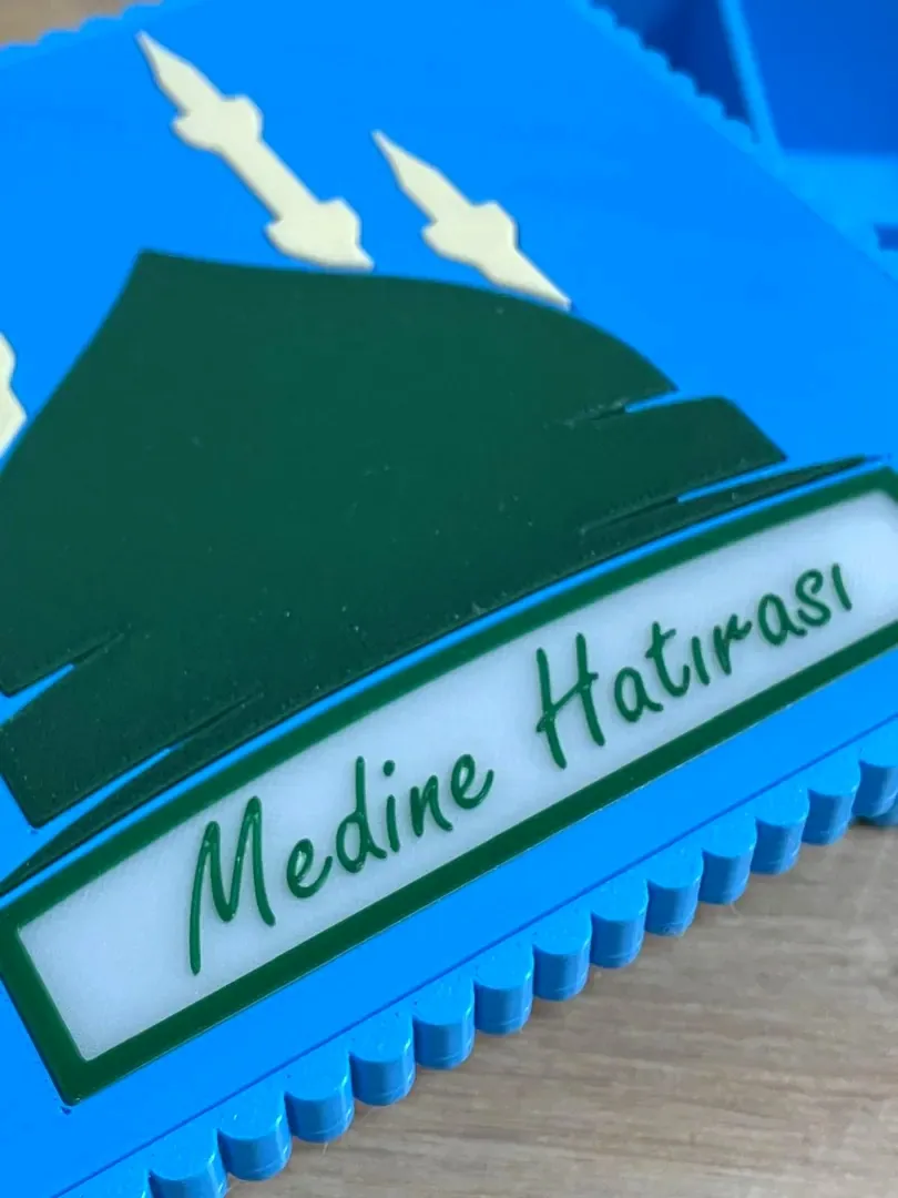 Medine Hatırası Hediye Kutusu - 4 Bölmeli