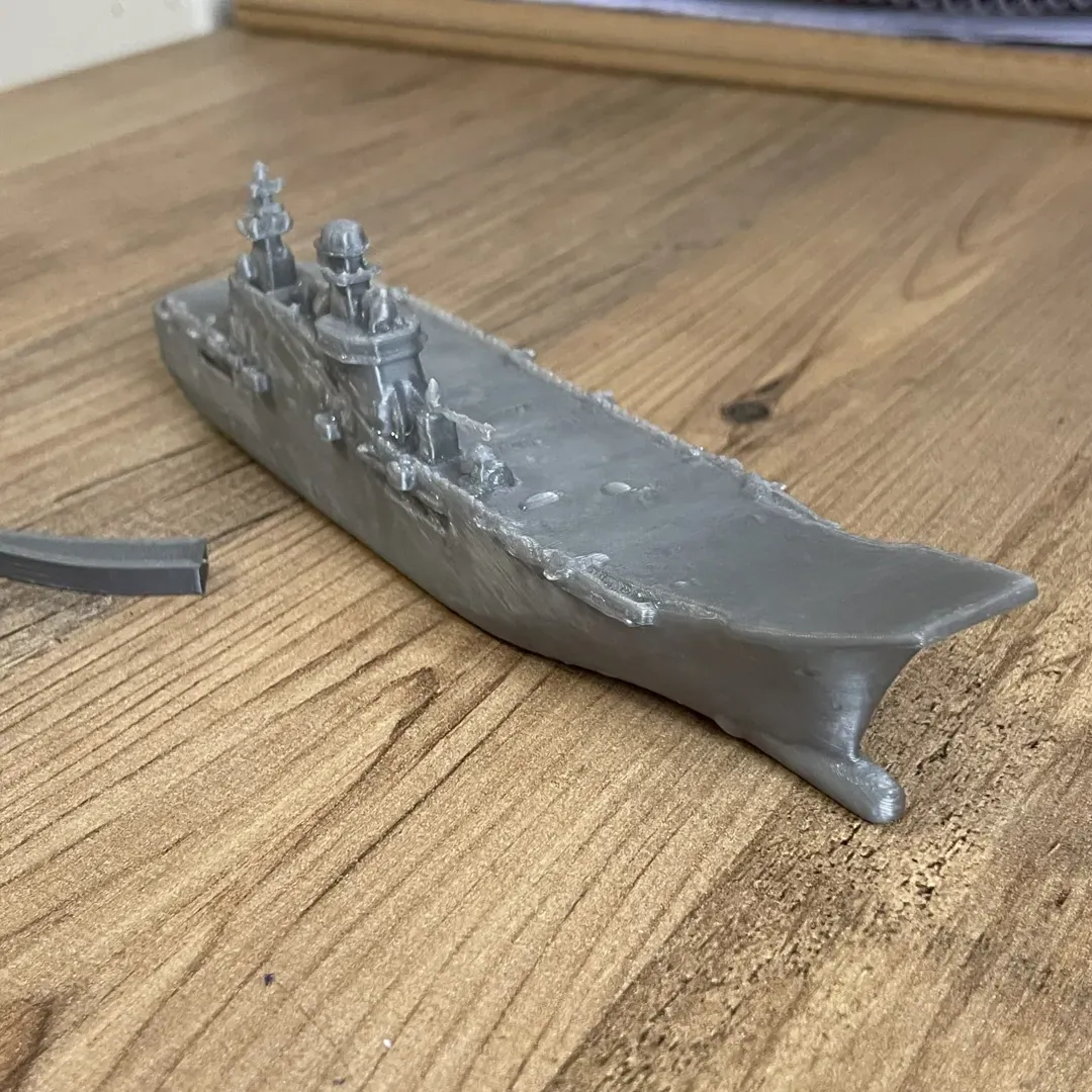 TCG Anadolu Minyatür Gemi Maketi