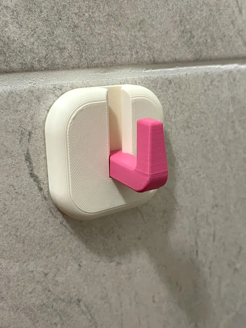 Havlu Askısı – Delmeden Banyo Duvarına — gerçek baskı fotoğrafı