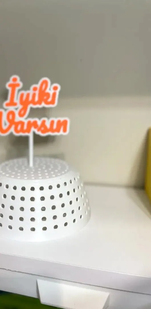Doğum Günü Pasta Süsü – 4 Parçalı Set — gerçek baskı fotoğrafı