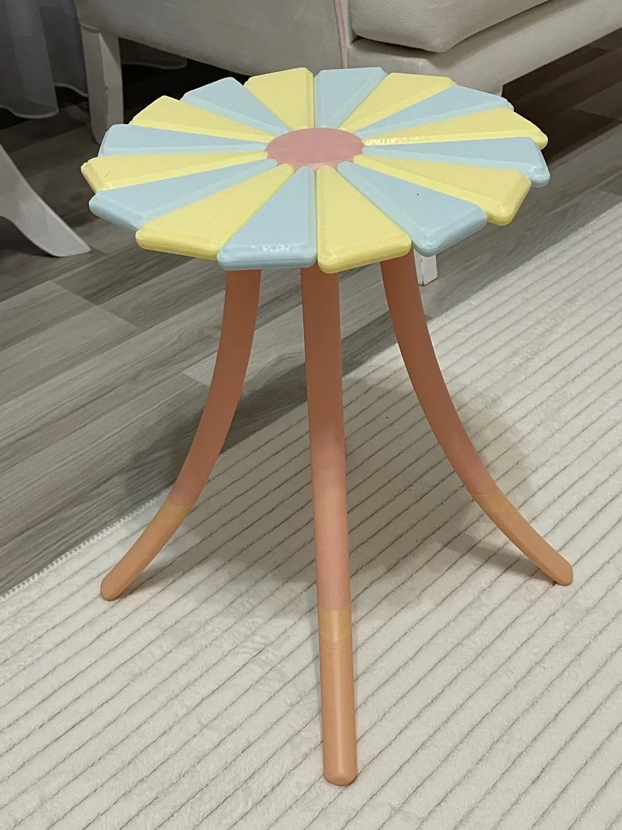 Çiçek Formlu Sehpa – 31,5 cm — gerçek baskı fotoğrafı