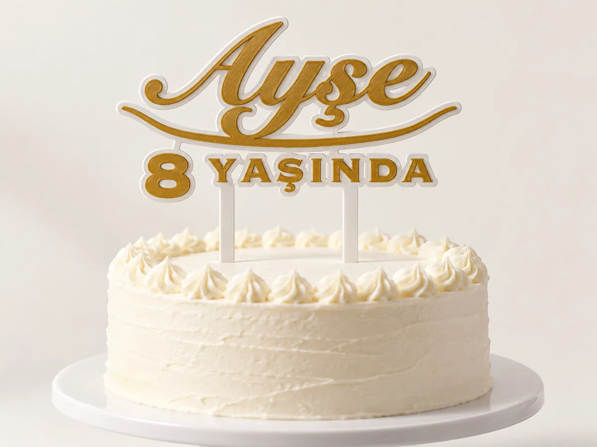 İsme ve Yaşa Özel Pasta Süsü – 2 Renk Kaligrafi