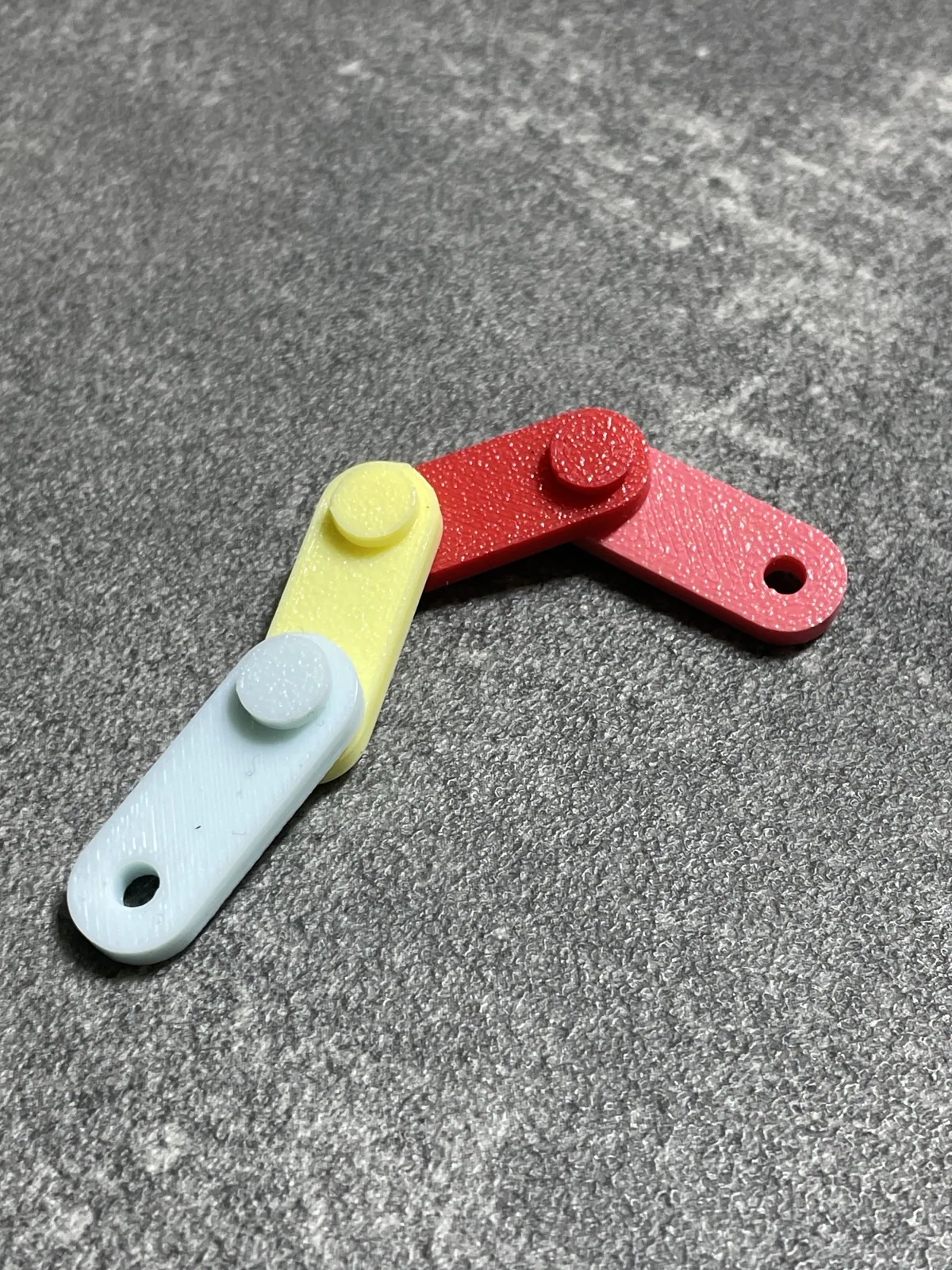WAVE Eklemli Fidget Zincir – 4 Halkalı — gerçek baskı fotoğrafı